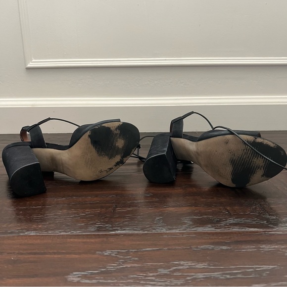 Steve Madden Serrina Black Leather Lace-Up Heels size 5.5 - Picture 10 of 13